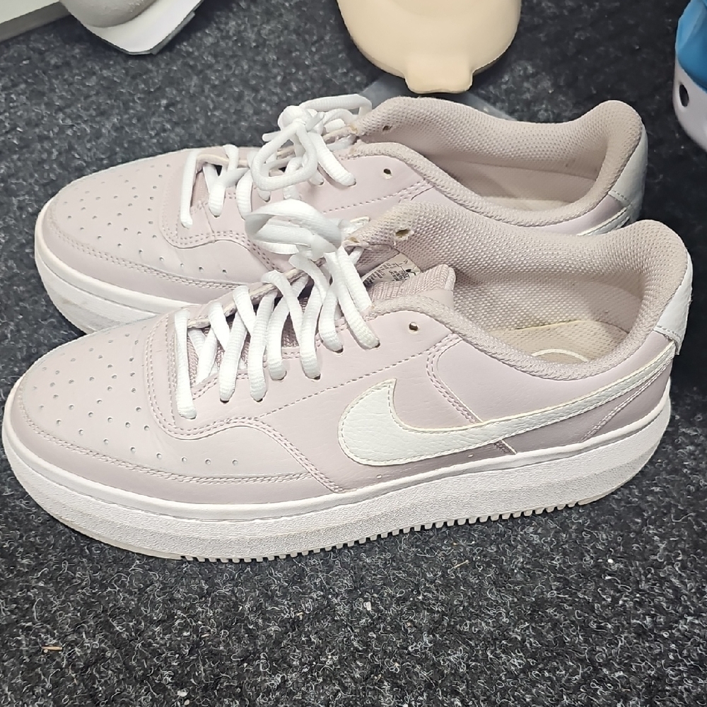 Nike Women's Soft Pink and White Sneakers